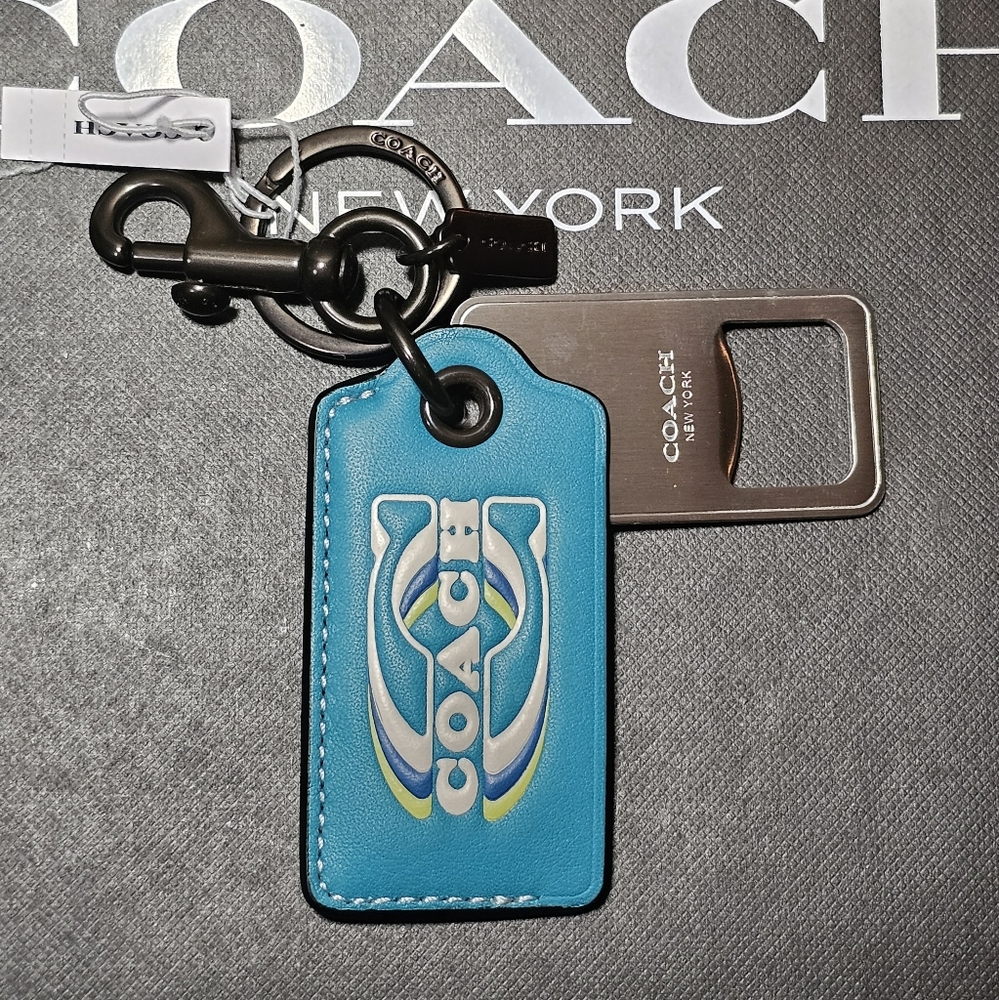 (UNISEX)COACH BOTTLE OPENER KEY FOB / KEYCHAIN W/COACH PRINT (NWT) - Picture 2 of 10